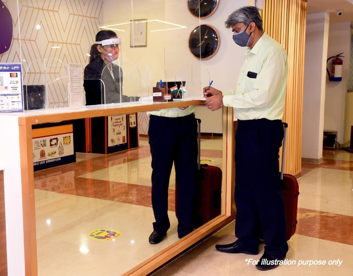 Hotel O K R Resdiancy Near Botanic Garden Of Indian Republic ノイダ エクステリア 写真