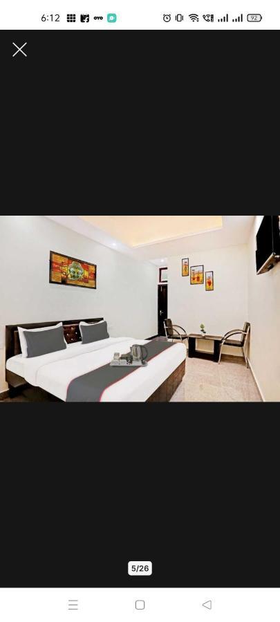 Hotel O K R Resdiancy Near Botanic Garden Of Indian Republic ノイダ エクステリア 写真